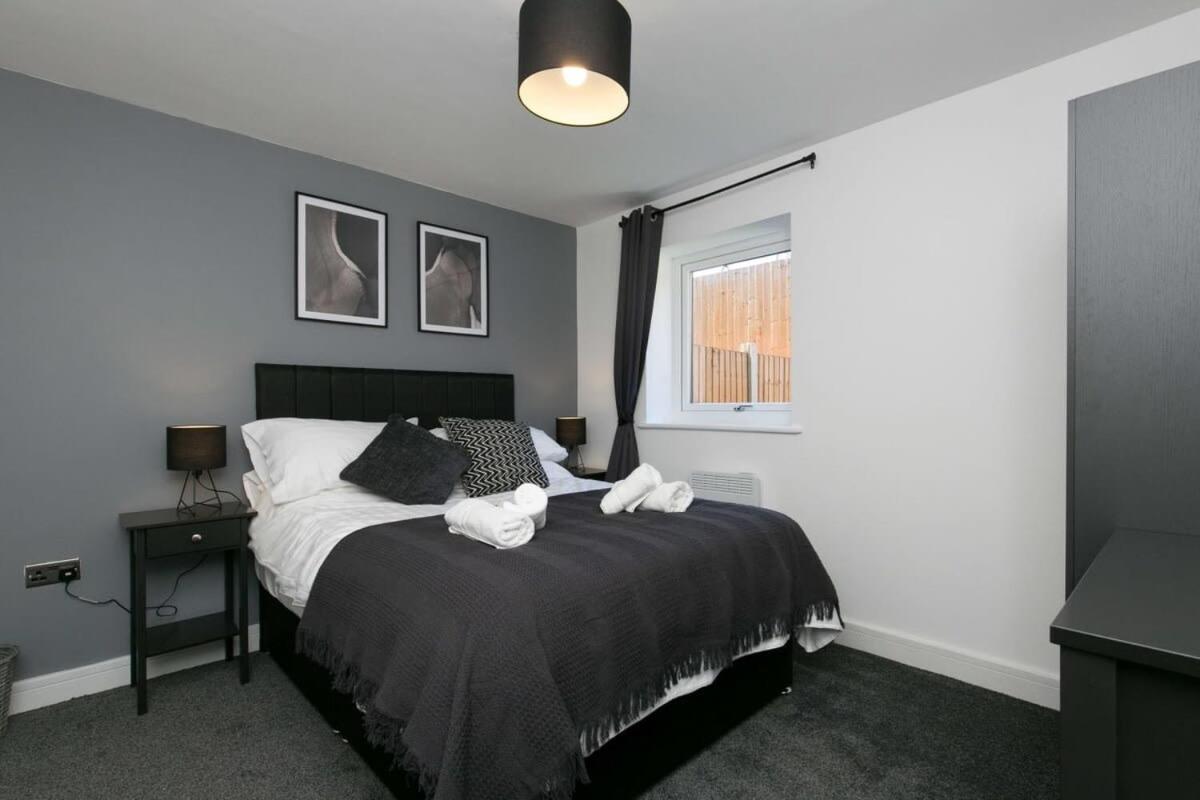 Stunning 2 Bedroom Apartment In Wallasey Zewnętrze zdjęcie