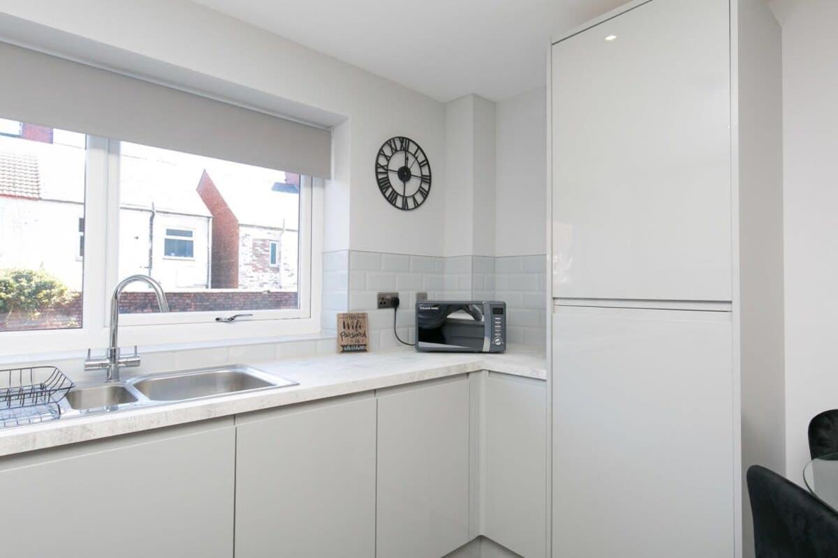 Stunning 2 Bedroom Apartment In Wallasey Zewnętrze zdjęcie