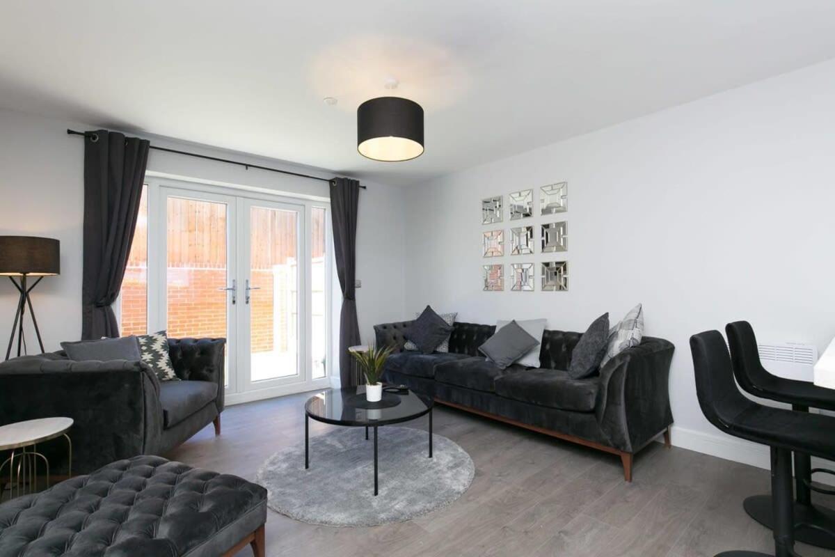 Stunning 2 Bedroom Apartment In Wallasey Zewnętrze zdjęcie
